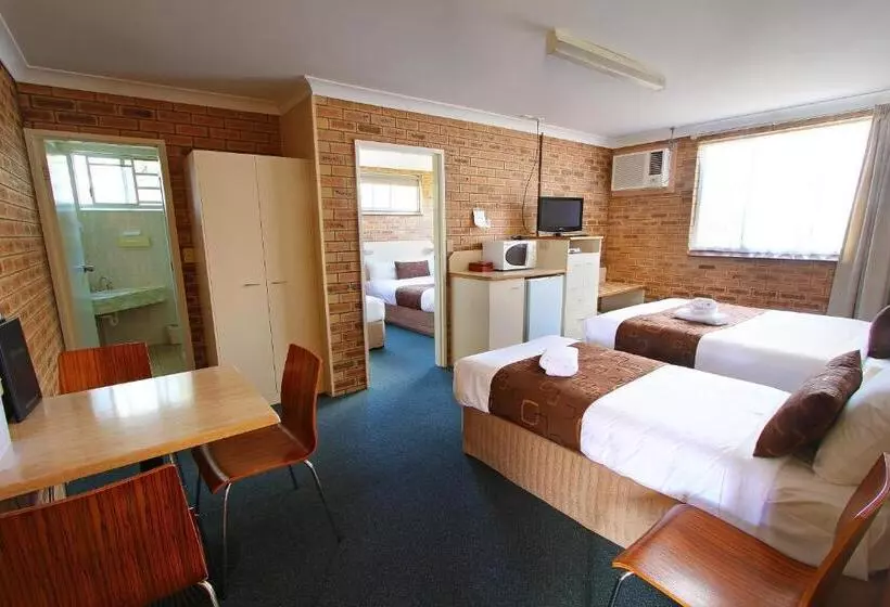 ２ベッドスイートルーム, Garden City Motor Inn