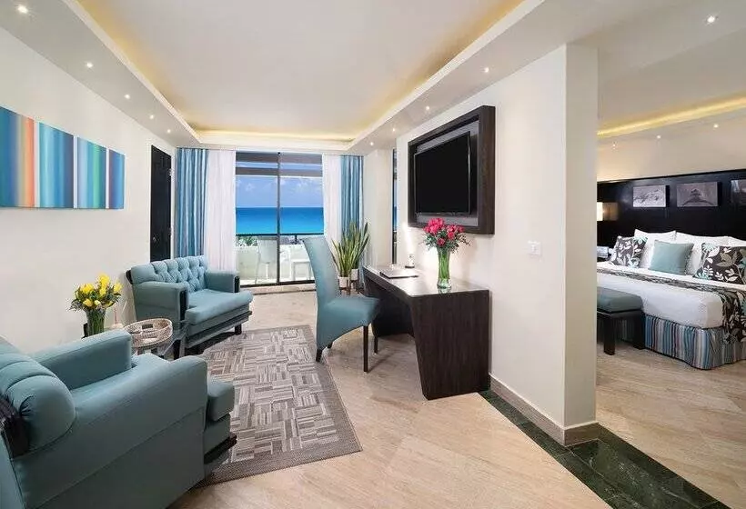 マスタースイートルーム, The Pyramid Cancun