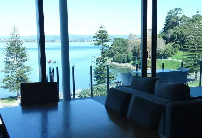 ３ベッドルームアパートメント, The Pacific Apartments