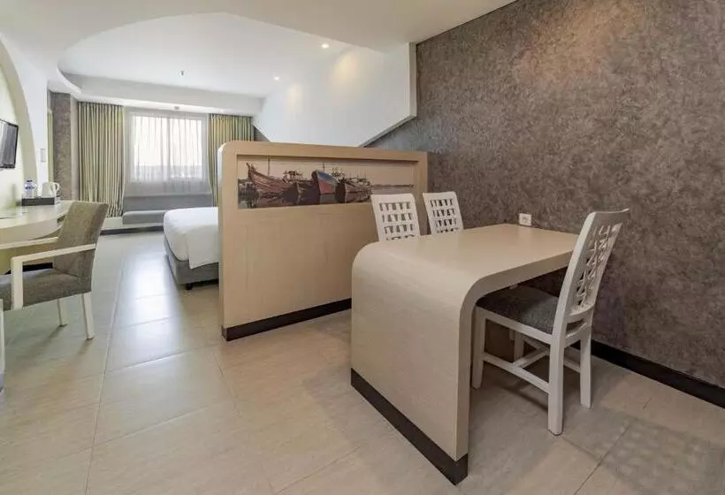 デラックスルーム, Aston Cirebon Hotel And Convention Center