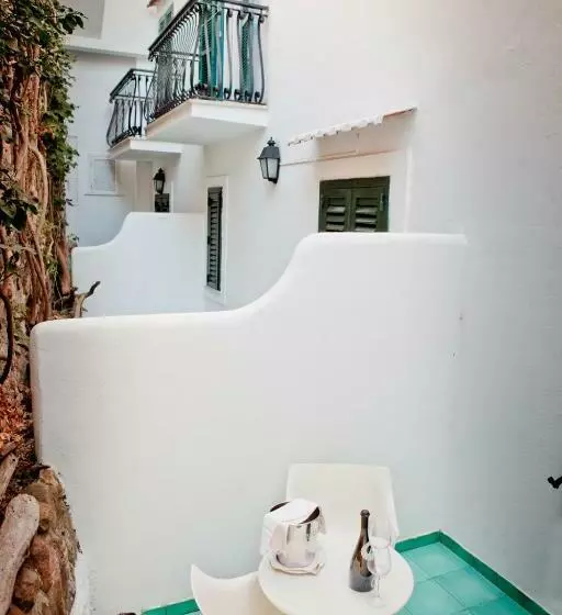 اتاق استاندارد اینتریور, Grand Hotel Santa Domitilla