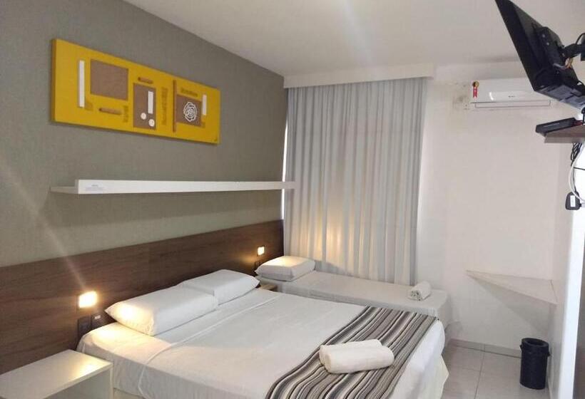 غرفة قياسية ثلاثية, Pousada Aquarela Do Brasil