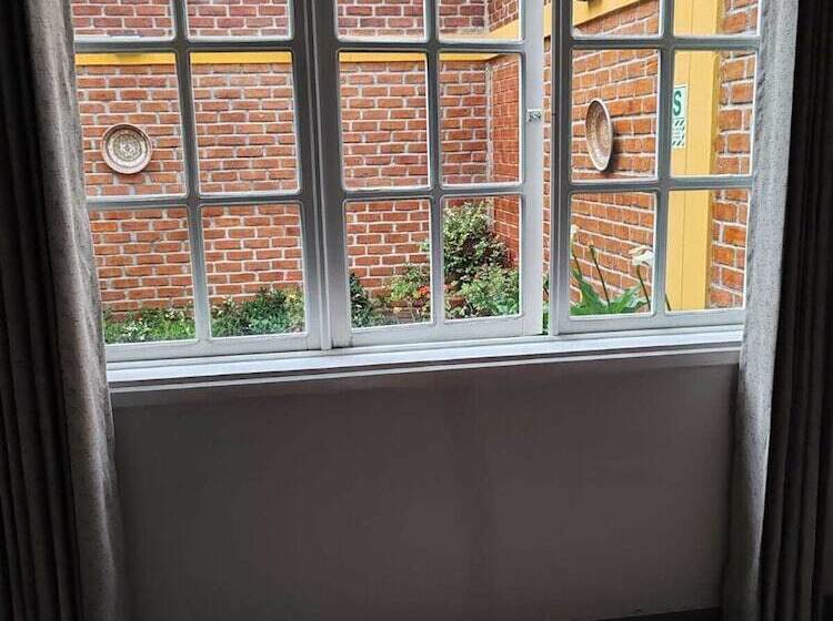 اتاق استاندارد یک نفره, Serra Nova