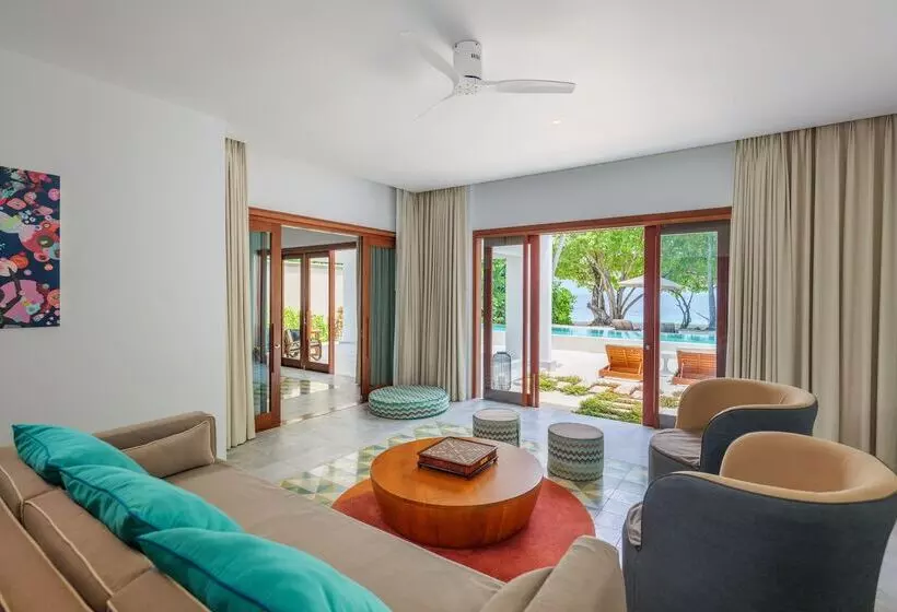 ویلای یک اتاق خوابه با استخر شنا, Amilla Maldives