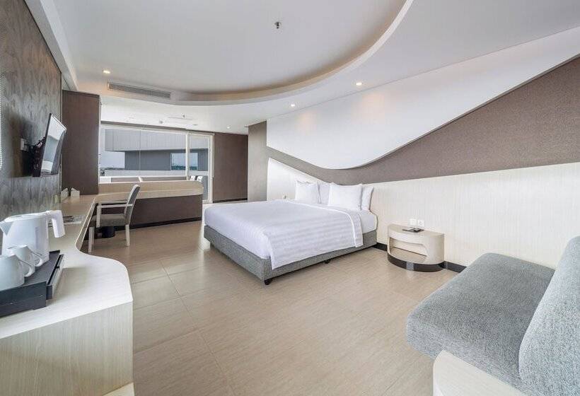 Номер Executive, Aston Cirebon Hotel And Convention Center