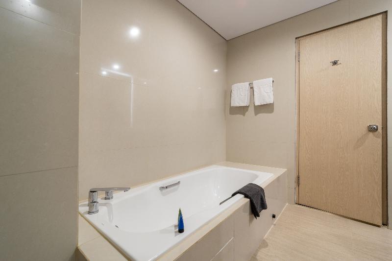 Люкс, Aston Cirebon Hotel And Convention Center