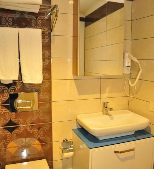 Triple Room Sea View, Aura Boutique