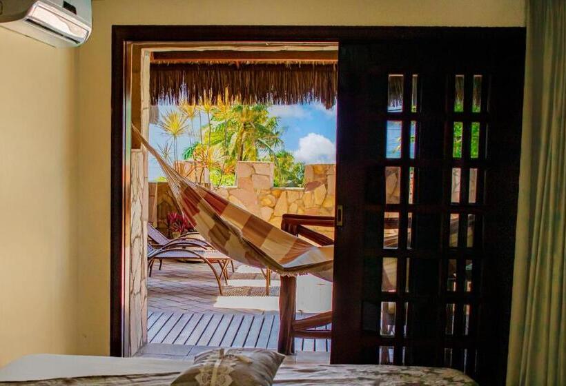 חדר סטנדרט לארבעה נוף לים, Castelo Beach