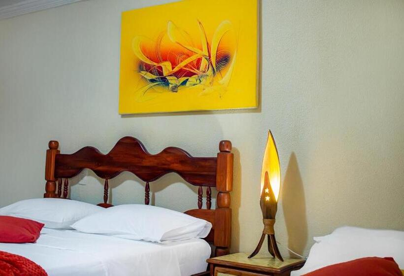 חדר סטנדרט עם מרפסת, Castelo Beach