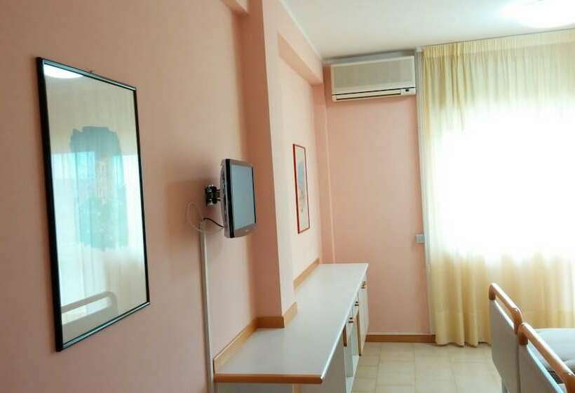 اتاق اکونومی, Centro Di Soggiorno Il Belvedere