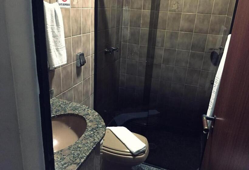 Delüks Oda, David Plaza