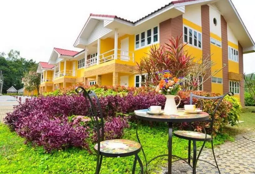 خانه 2 خوابه, Family Resort Khao Yai