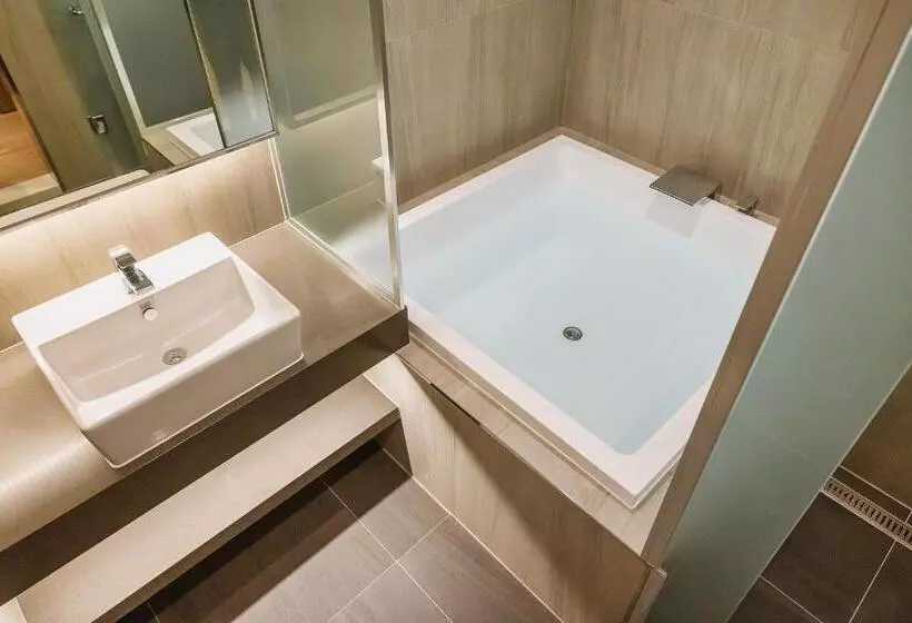デラックスルーム, Foret The Spa