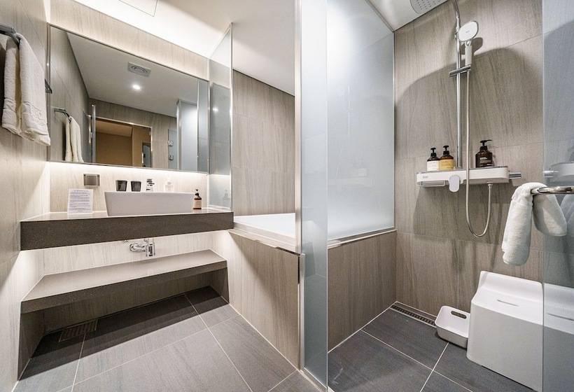 اتاق لوکس, Foret The Spa