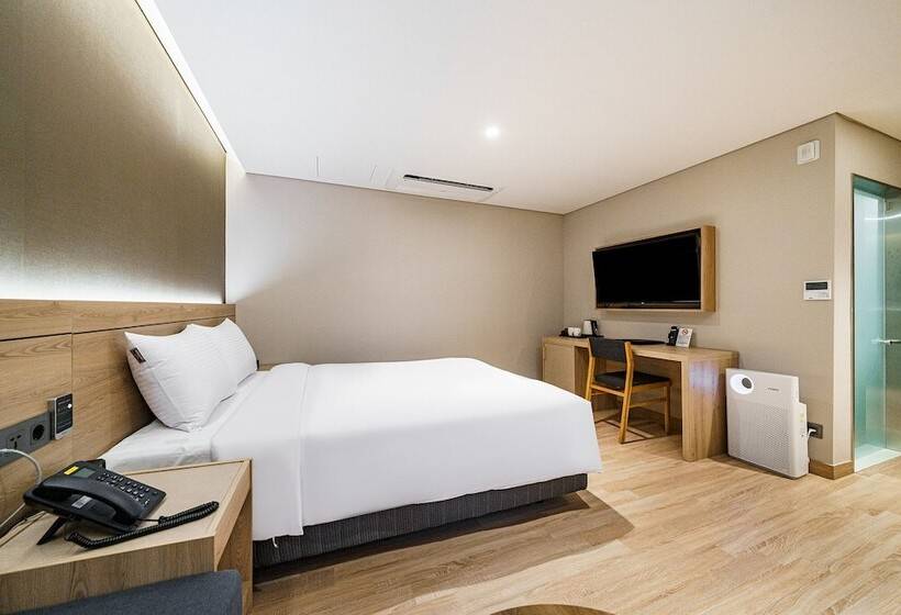 اتاق لوکس, Foret The Spa