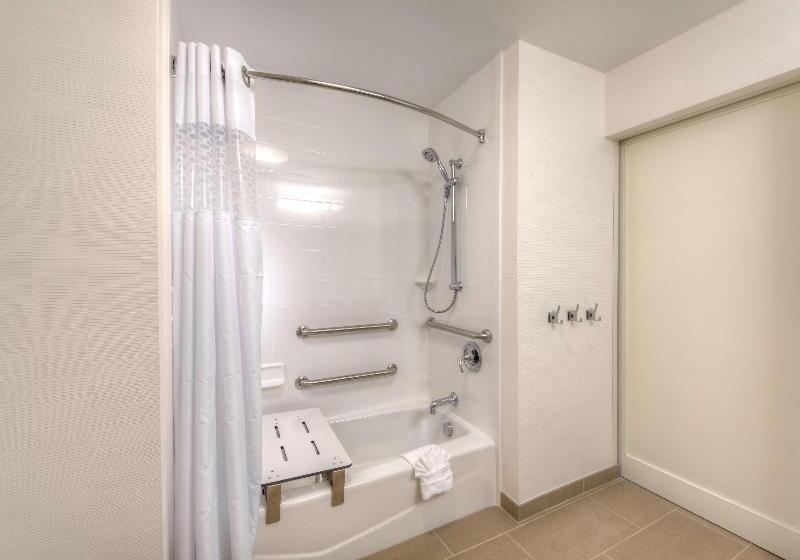 غرفة قياسية سرير كينج, Hampton Inn & Suites Dallas/plano East