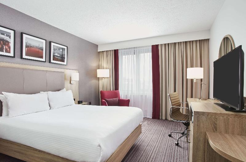 إستوديو قياسى, Hampton Inn & Suites Dallas/plano East