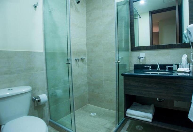 标准间, Hr Amada Cúcuta