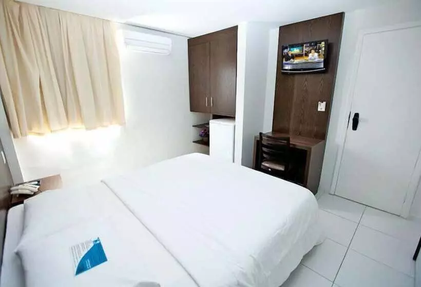 Habitació Triple Deluxe, Jb