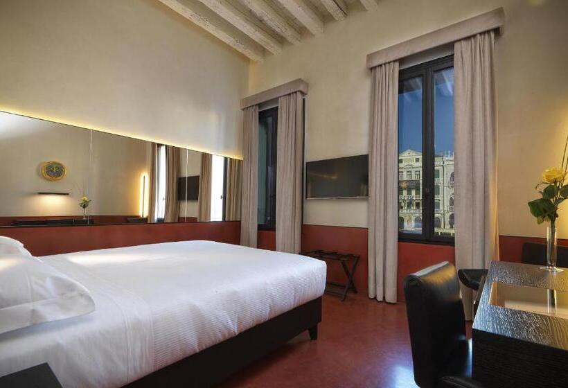 Deluxe Room with Views, L Orologio Venezia   Wtb Hotels