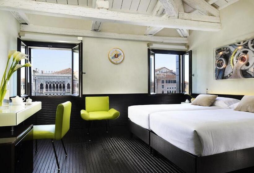 Deluxe Room with Views, L Orologio Venezia   Wtb Hotels