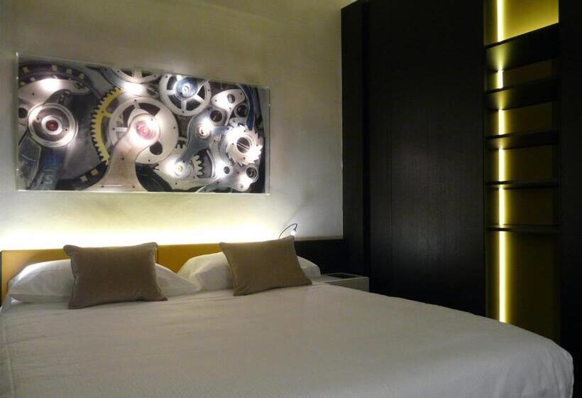 Connecting 1 Bedroom Apartment, L Orologio Venezia   Wtb Hotels