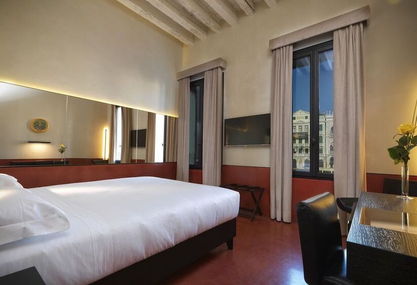 Deluxe Room with Views, L Orologio Venezia   Wtb Hotels