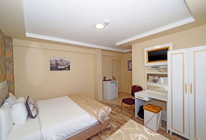 اتاق استاندارد سه نفره, Nagehan Hotel Old City