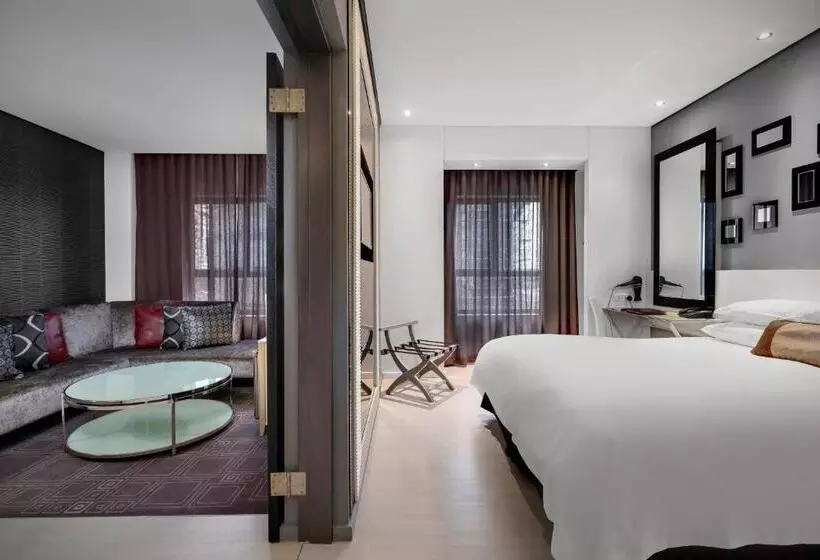 スイート, Protea Hotel Fire & Ice! By Marriott Pretoria Menlyn