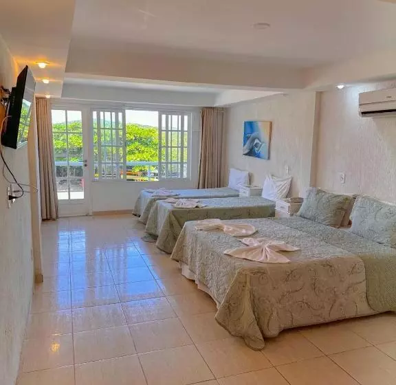 اتاق استاندارد چهارنفره با بالکن, Residencial Portoveleiro