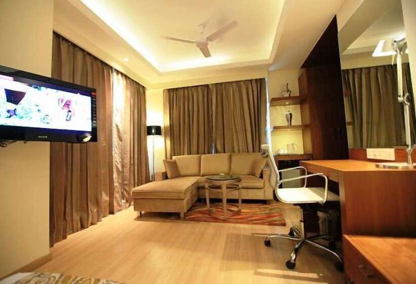 Junior Suite, Riverview