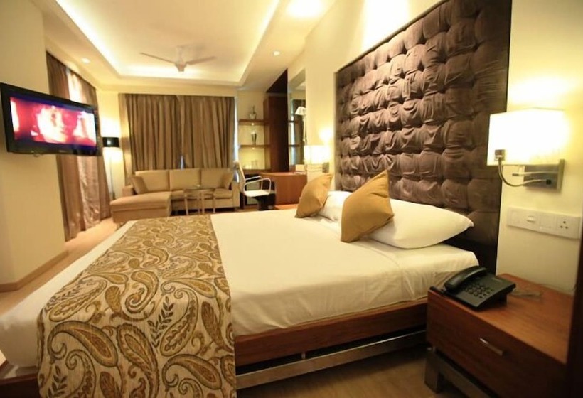 Junior Suite, Riverview