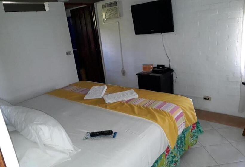 スタンダードバンガロー, San Antonio Del Cerro