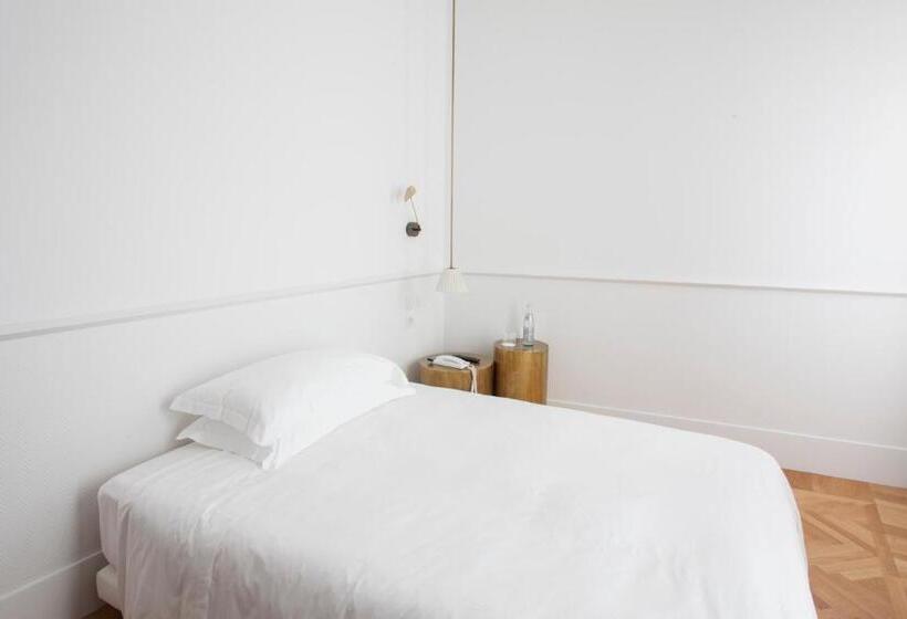 اتاق استاندارد یک نفره, Senato Hotel Milano