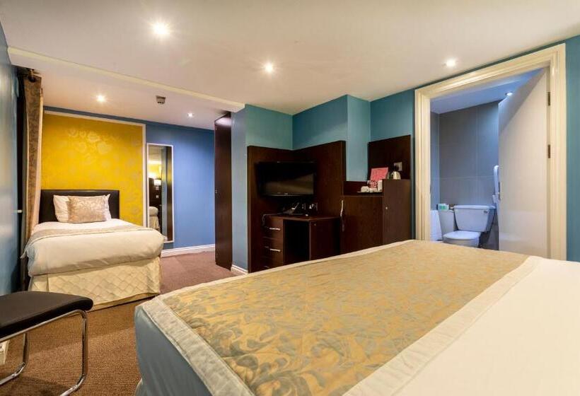 标准三人间, Hotel Shepherds Bush London