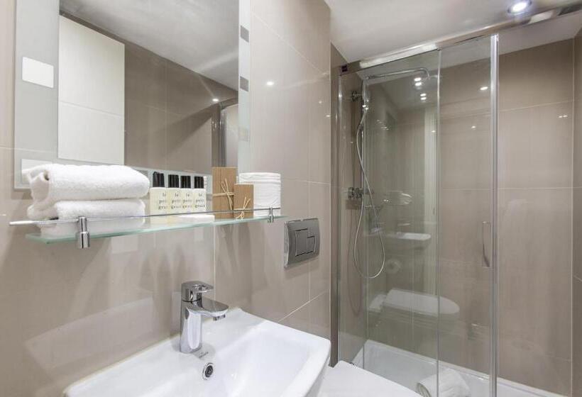 标准间, Hotel Shepherds Bush London