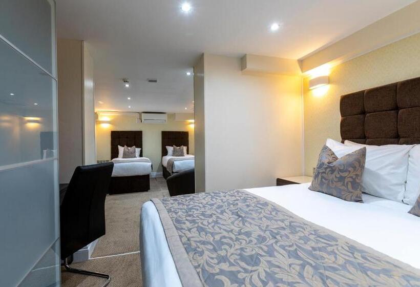חדר סטנדרט לארבעה, Hotel Shepherds Bush London