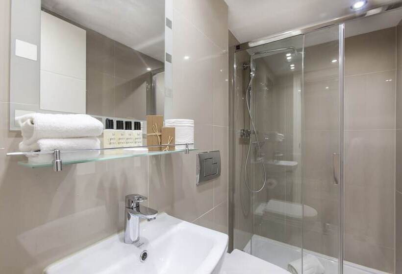 标准间, Hotel Shepherds Bush London