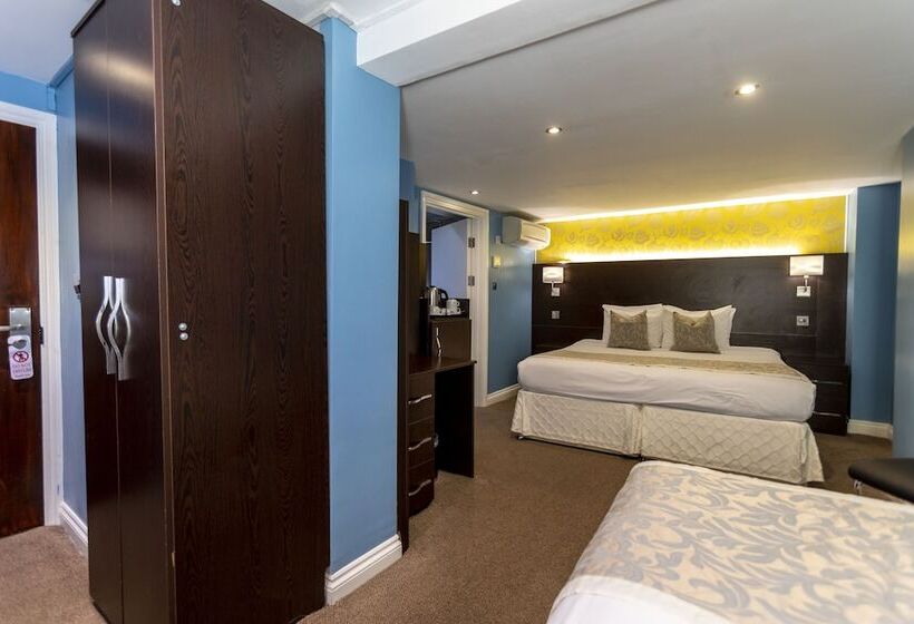 חדר סטנדרט לשלושה, Hotel Shepherds Bush London
