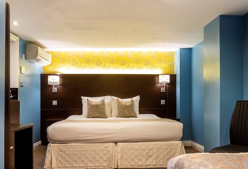 标准三人间, Hotel Shepherds Bush London