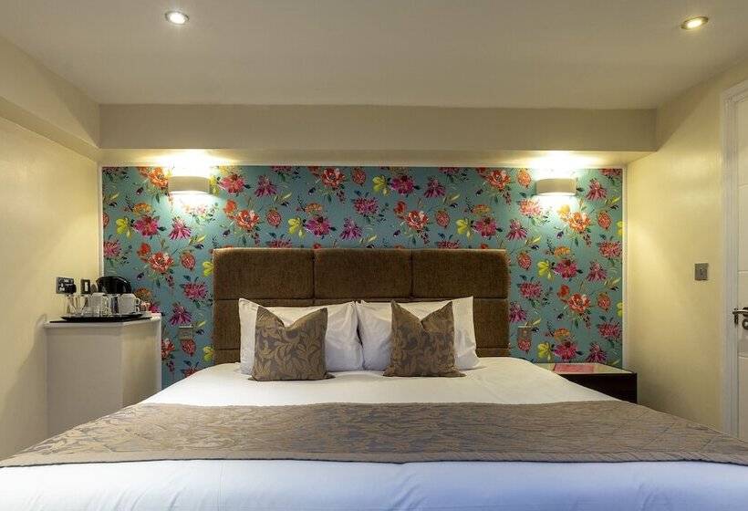 חדר סטנדרט לארבעה, Hotel Shepherds Bush London