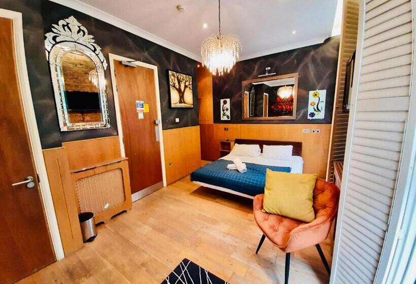 家庭套房, The Melville Hotel By Rokxy  Kings Cross