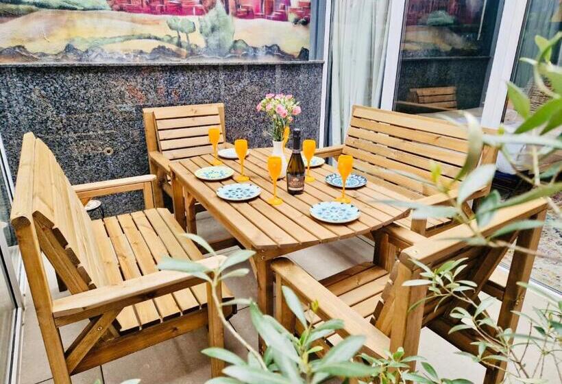 带大床的标准工作室, The Melville Hotel By Rokxy  Kings Cross