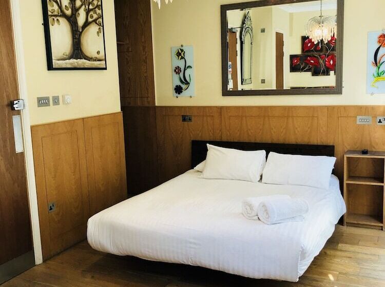 家庭套房, The Melville Hotel By Rokxy  Kings Cross