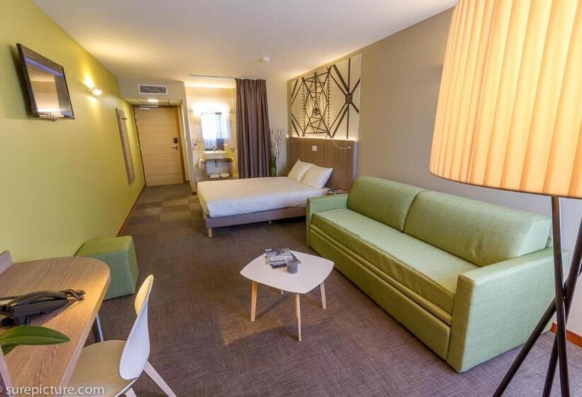 סוויטת ג'וניור משפחתית, The Originals City, Hôtel Ecoparc, Montpellier Est