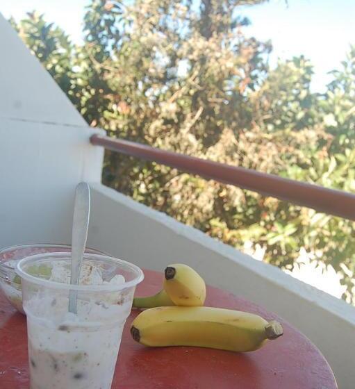 חדר סטנדרט, Violetta