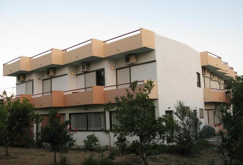 חדר סטנדרט עם מרפסת, Violetta