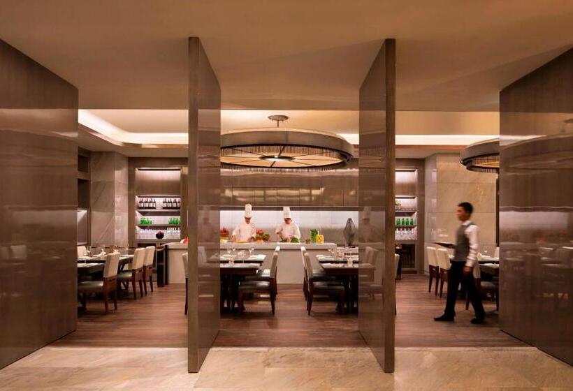 سوئیت اجرایی با تخت کینگ, Jw Marriott Hotel Macau