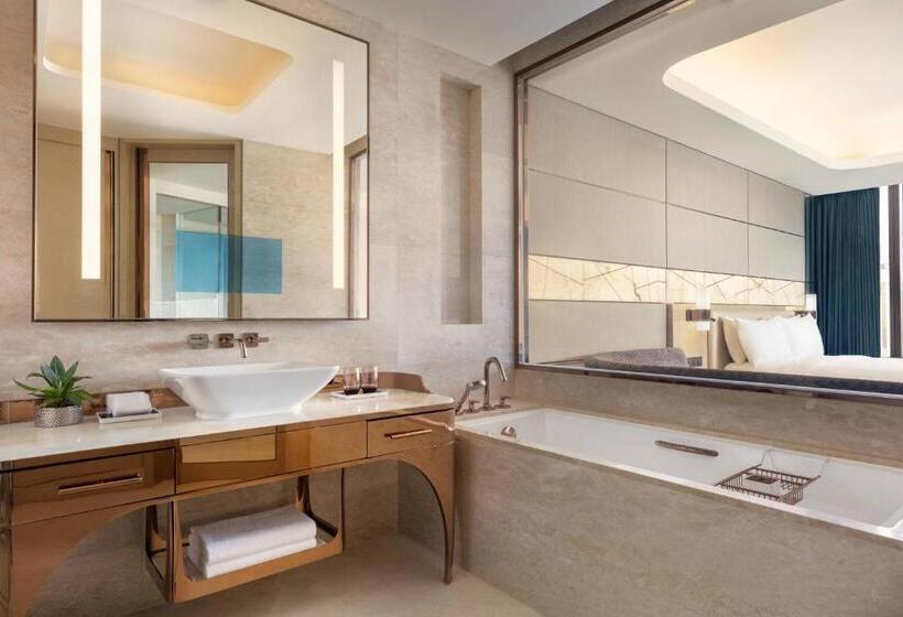 اتاق اجرایی با تخت بزرگ, Jw Marriott Hotel Macau