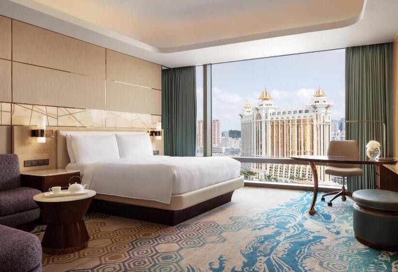 اتاق اجرایی با تخت بزرگ, Jw Marriott Hotel Macau